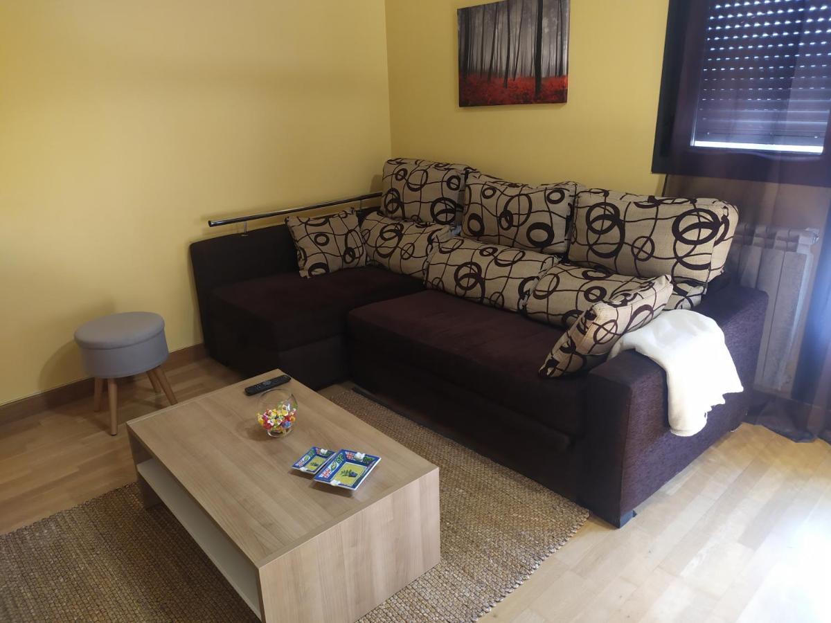 Apartamento Italia Terraza Y Vistas Montana Ideal Para Mascotas Logroño Exterior foto